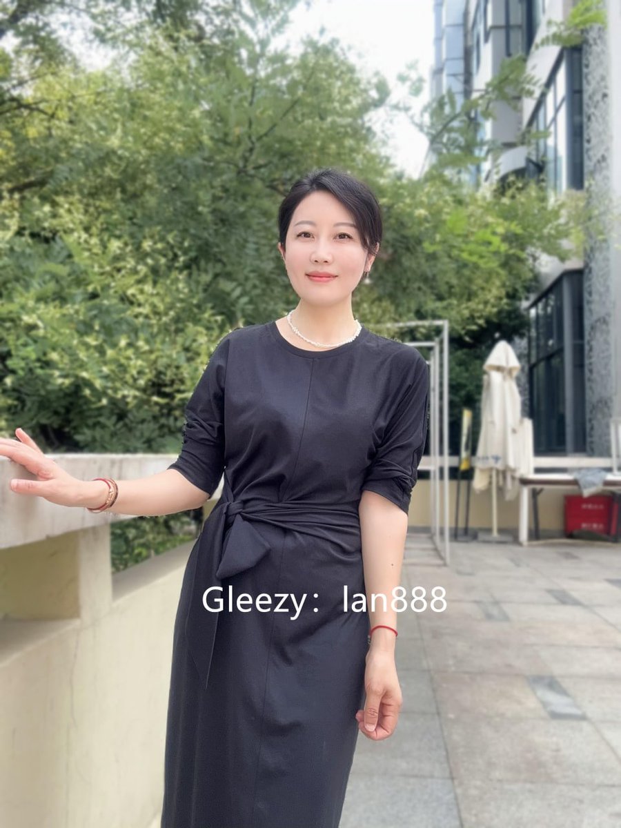 我特別珍惜tg裡不聊天~
卻頻頻給我點讚的人~
我知道不是因為我照片有多好看~
不是因為我文字有多好~
生活動態有多精彩~
而是這世界上~
還有一種感情~
叫做關注~
若蘭 @lan8067
#國文老師 https://t.co/I18CwJ9RFj