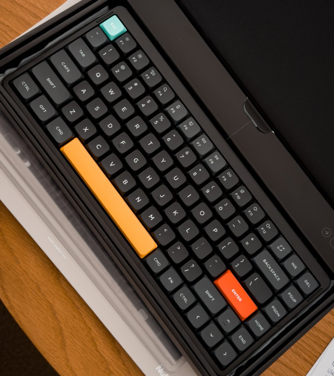 jordienr's tweet image. what should I type first