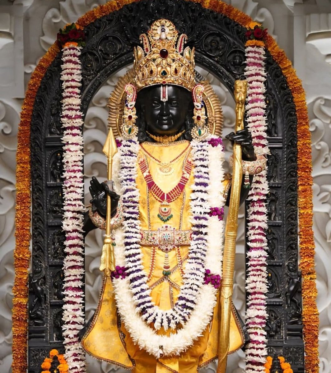 Snowdrop1704's tweet image. Best pictures on internet ❤️❤️
Jai Shree Ram ✨🪔😊😊