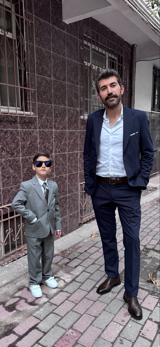 Halay başı olacakmış.