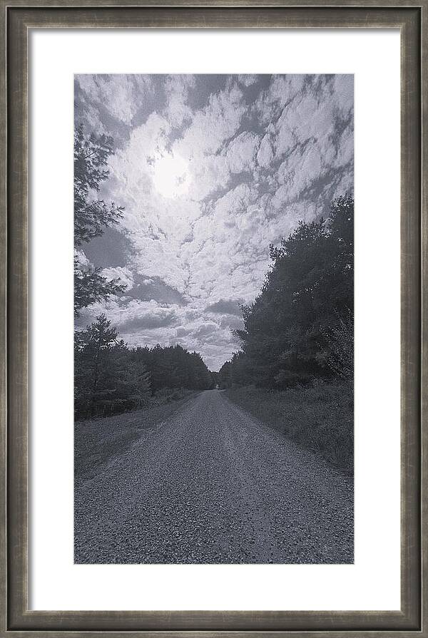 BlutosGhost's tweet photo. Limited light. Unlimited attitude.
This moody masterpiece isn’t just framed—it’s flirting.
One road. One shot. One chance to claim it.
#ArtDropAlert #FramedAndFeisty #LensOfDistinction https://t.co/xhkjEyhHwI