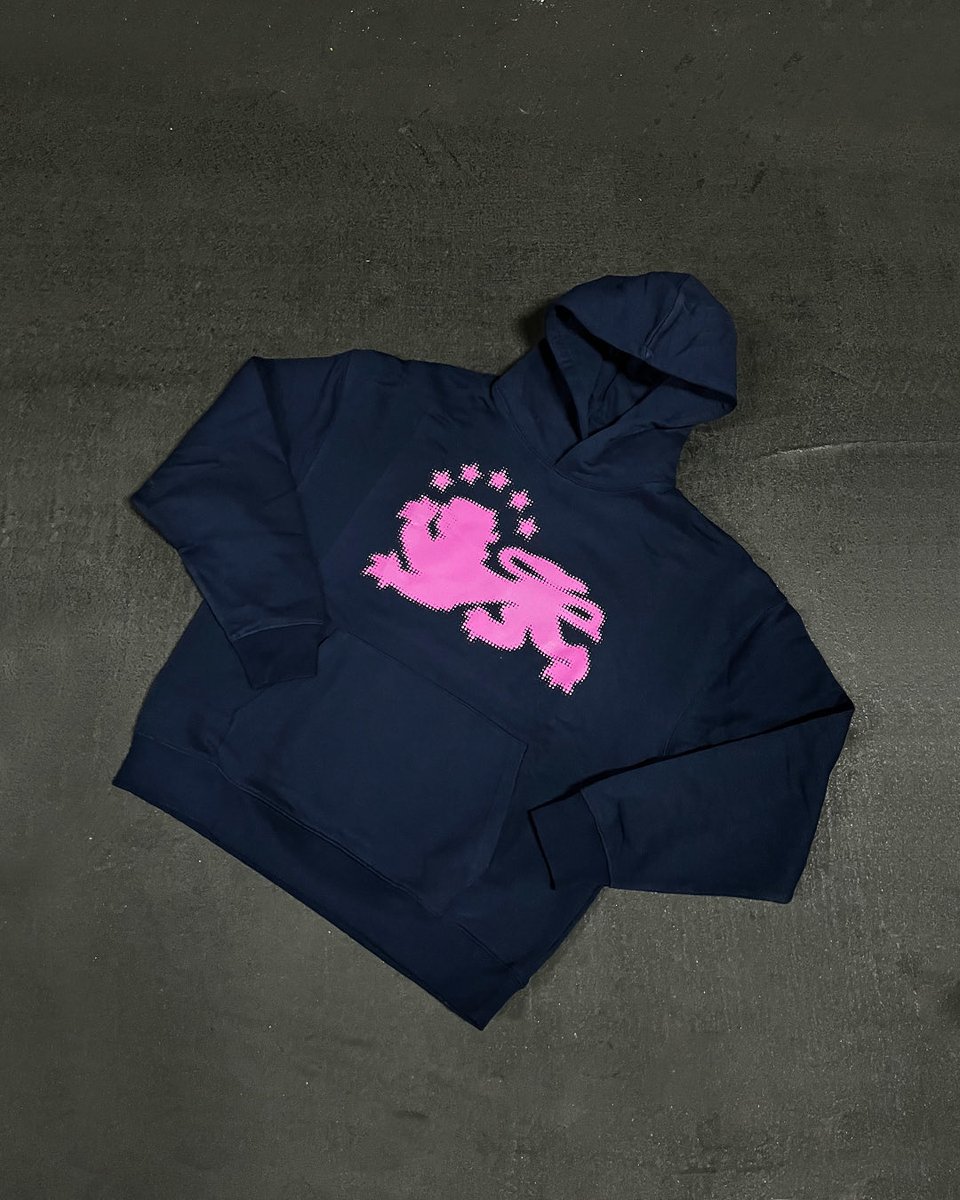 trialniyt's tweet image. LOGO TOUR VOL 2 
PULL THE BASICS