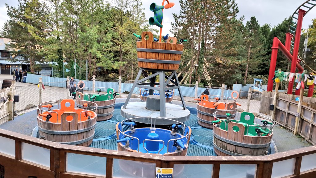 Chessington Buzz tweet media