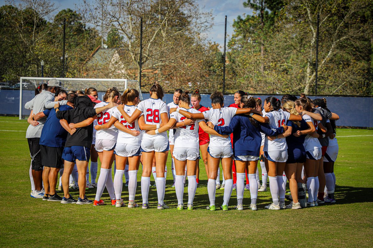 𝙎𝙪𝙣𝙙𝙖𝙮 𝙫𝙞𝙚𝙬𝙨. 𝙎𝙥𝙞𝙙𝙚𝙧 𝙜𝙤𝙖𝙡𝙨. 𝙋𝙧𝙚𝙨𝙞𝙙𝙚𝙣𝙩’𝙨 𝙁𝙞𝙚𝙡𝙙. 🕷️⚽️

#OneRichmond