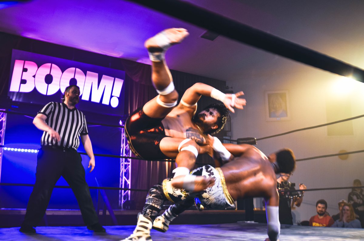 skyeportman's tweet photo. Ending @BoomProVan with Shareef Morrow @TheJackyLee VS those Illa lads.
Ain’t it beautiful to see ReLoaded back together.
https://t.co/Vu7DM7SZ0b
#Reborn #wrestling #photography #Canada #boomm #itsflaretime #tagged #photographer https://t.co/oC9235arbv
