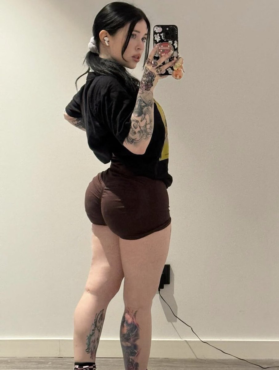 g0ddess_kim's tweet photo. Your control, your dignity and most importantly your money, all will be lost to me once again.

Findom PayPig chastity beta humiliation forcedintox cuckhold parental control nsfwtwt joi cbt sph cei cryptosub muscle mummy feet soles toes relapse
❤️🖤 https://t.co/owozm87kHd