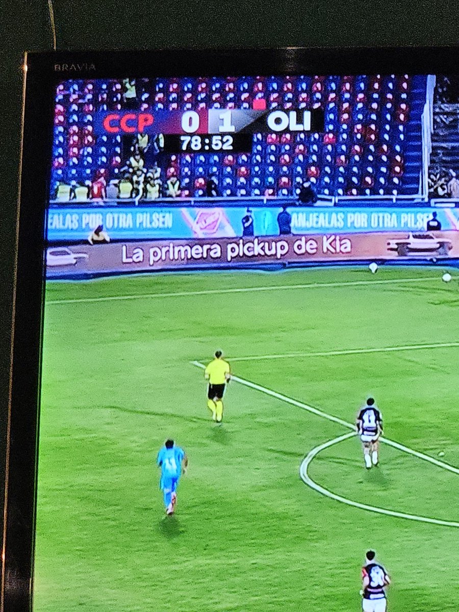 ¿Los comentaristas de <a href="/TigoSportsPY/">Tigo Sports</a> son periodistas o son hinchas?