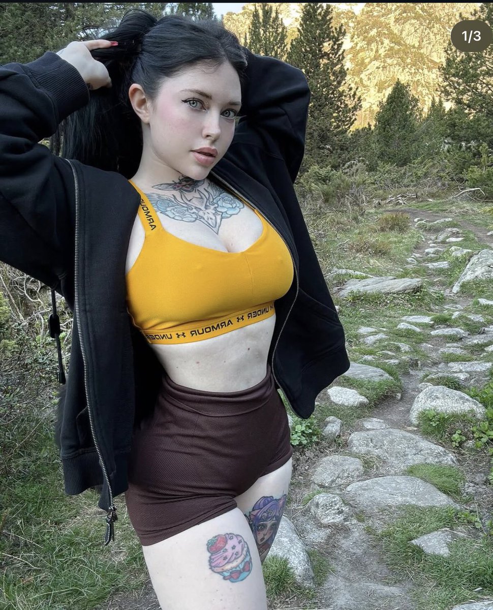 g0ddess_kim's tweet photo. Belle soirée de prévue ce soir, évidemment que tu vas financer petite salope, logique. 😏

moneymiss paypig moneyslave findom moneyslaves soumi soumis domina feet atm wallet
❤️🖤 https://t.co/TuURaSR4oS