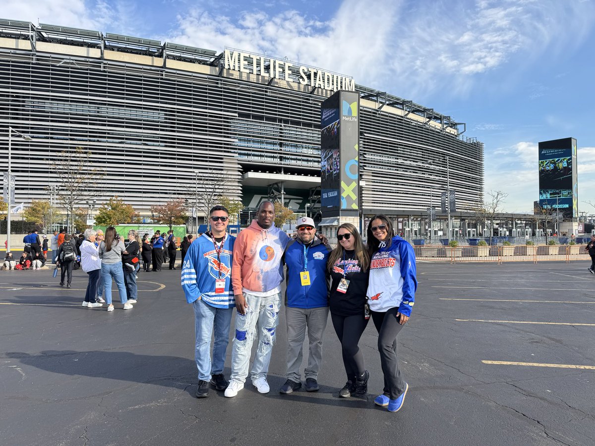 Millville Marching Bolts tweet media