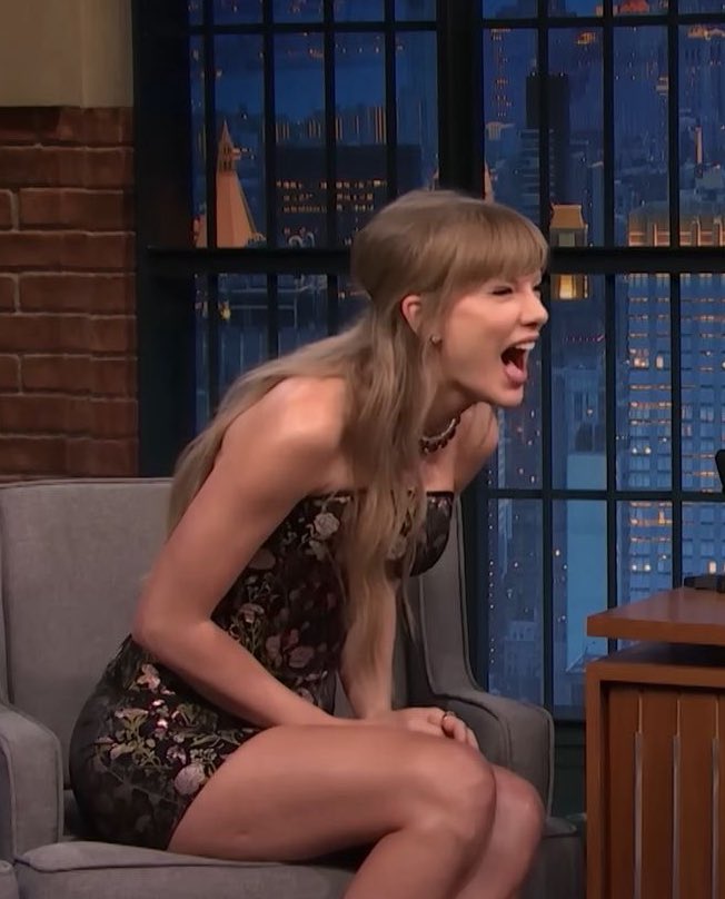 kiralovestaylor's tweet image. keep her this happy forever