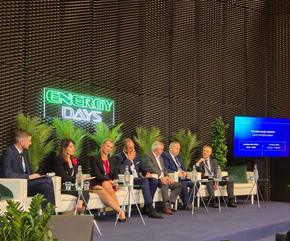 Zeke ♧ tweet media