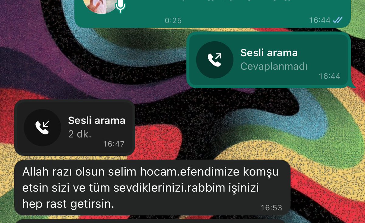 E-ihracat sandığınız kadar teknik değil; içinde insan, emek ve dua var.
 Bugün bir müşterim ‘Rabbim işinizi rast getirsin’ dedi.
 Selimhan bu cümleyle bir kez daha hatırladı neden başladığını…
 Kazanç değil, güven üreten bir sistem kurmak için.

 Fatma ablamızın mağazasında