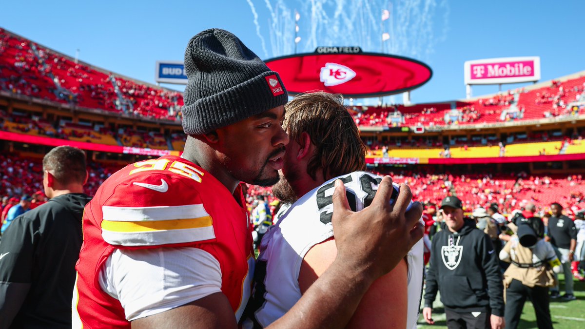 Chiefs's tweet photo. GG, @Raiders. See you Week 18. https://t.co/EBfGWn6U94