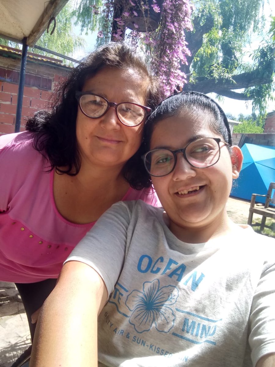 Florelve's tweet photo. @todonoticias ¡Muy feliz día ma! gracias por estar siempre conmigo,el tiempo pasa y sigo encontrando razones para admirarte y para enorgullecerme al decir "ella es mi mama" ¡Te amo con toda mi alma y te elijo siempre! 🫂❤️ #BuenaSemana https://t.co/ryyHoiln5c