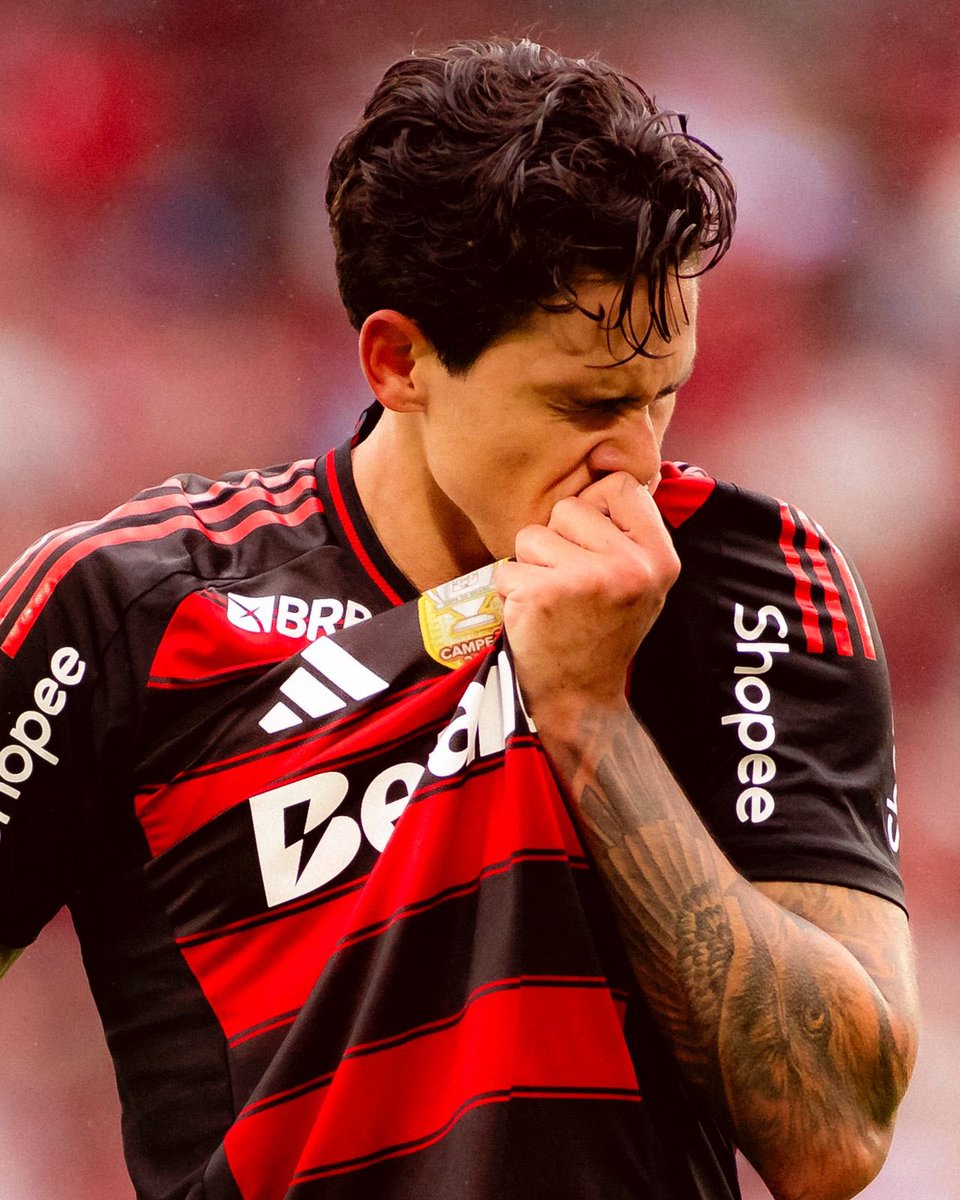 Flamengo's tweet photo. NÓS NÃO CANSAMOS DE TE AMAR! PEDRO GUILHERME! GRANDE PRIMEIRO TEMPO MEU NOVE! 9️⃣⚽️

#FLAxPAL https://t.co/wEaSpe6fvn