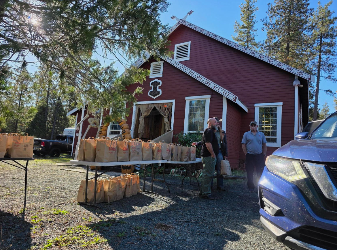 FolkAsatru's tweet image. October Food Pantry at Óðinshof #Óðinn #Odin #afa #asatru #ásatrú #asatrufolkassembly #brownsville #odinshof  #óðinshof #foodpantry