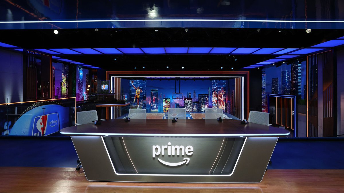 🏀 NBA sur Prime Video c'est :

- 86 matchs de saison régulière
- NBA Cup
- Intégralité du Play-In
- la moitié des plays-offs
- Finale conférence
- Les finales NBA dans 6 des 11 années du contrat
- Les replays des matchs
- Les Highlights sur ses réseaux

Contrat jusqu'en 2036.