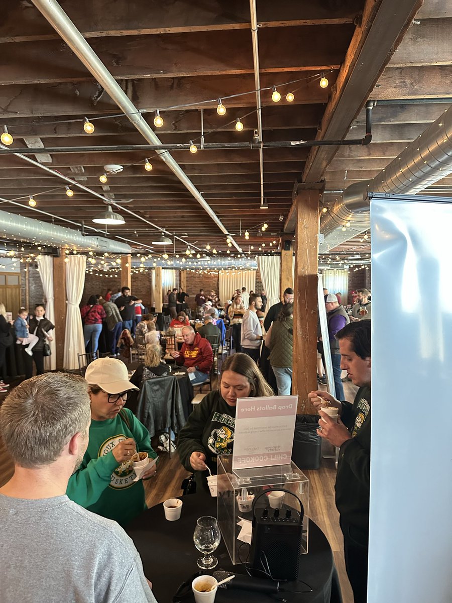 KXnO1063's tweet image. We were honored to be part of this wonderful @VarietyIowa event!! Such a fun day. Thanks to @HeatherRadio for the great chili!