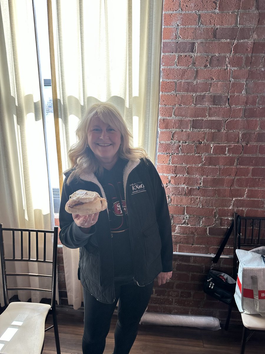 KXnO1063's tweet image. We were honored to be part of this wonderful @VarietyIowa event!! Such a fun day. Thanks to @HeatherRadio for the great chili!