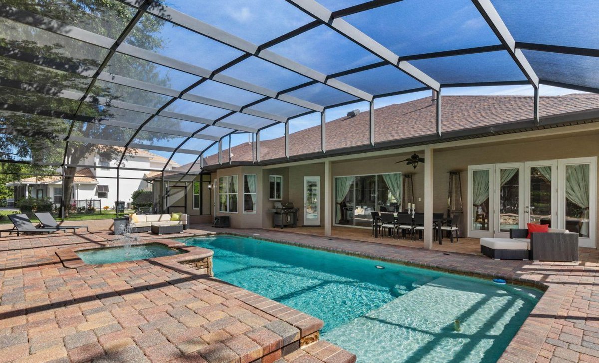 LeadingRE tweet media