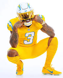 macwebb's tweet image. No Chargers, just no. You have one of the best sets of unis ever. You killing me Smalls. Go with what you know.