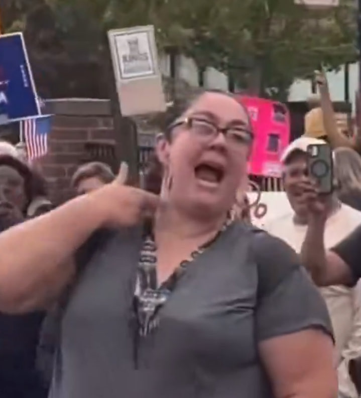 The Hegemony™ (@onehegemony) on Twitter photo <a href="/Rightanglenews/">Right Angle News Network</a> The children of that school are not safe. If your children go there they are in imminent danger of a deranged psychopath. <a href="/Rightanglenews/">Right Angle News Network</a> The children of that school are not safe. If your children go there they are in imminent danger of a deranged psychopath.