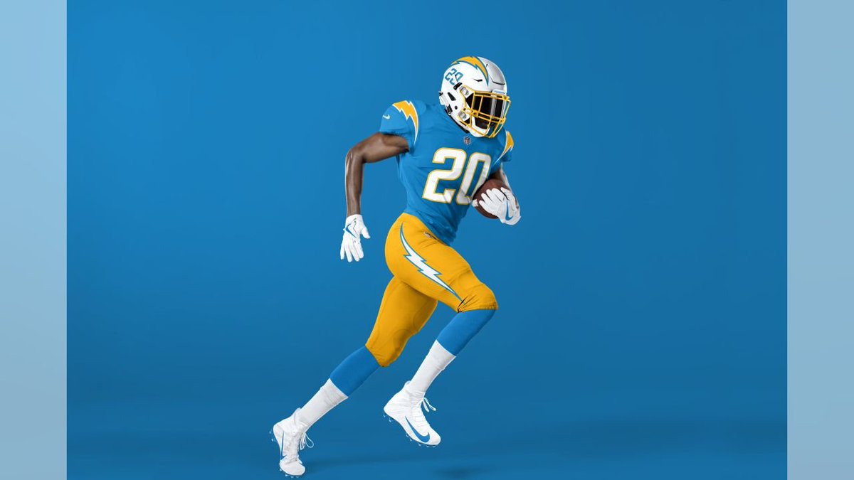 macwebb's tweet image. No Chargers, just no. You have one of the best sets of unis ever. You killing me Smalls. Go with what you know.