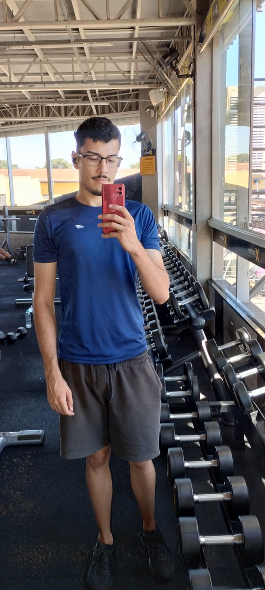 gustebof's tweet photo. Muito calor 🤤 https://t.co/LnzNn0KkdT