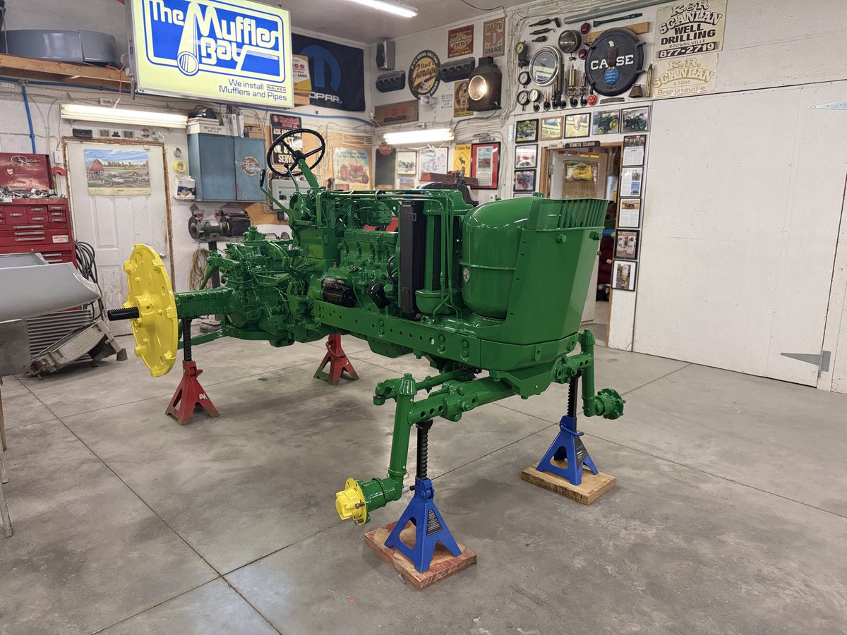 ScanlanTractor's tweet image. A little more done on the 2510