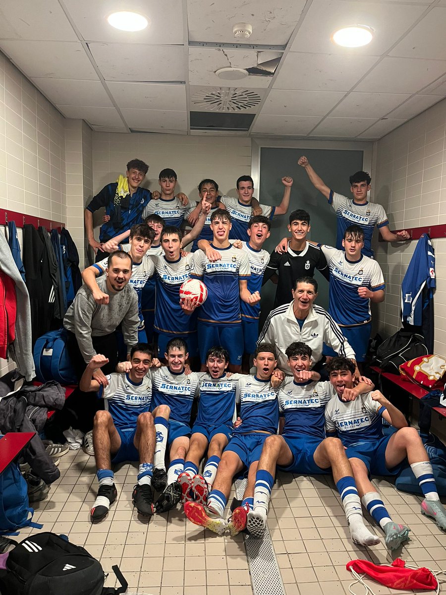 𝐒𝐄𝐆𝐔𝐈𝐌𝐎𝐒 𝐀𝐑𝐑𝐈𝐁𝐀𝐀🤩🤩

#cantera |🔷⬜