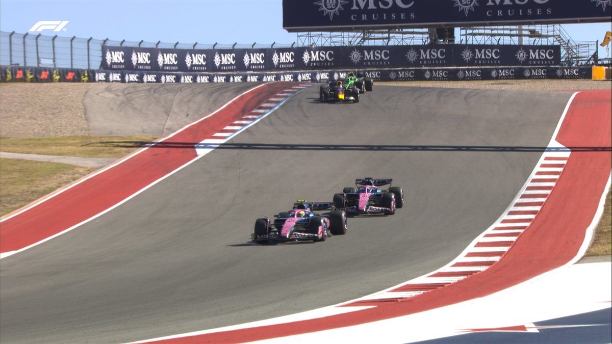 LAP 54/56

Colapinto 📻: "Hold Positions? But he's slow!"

Franco subsequently sends it on Pierre for P17, and gets past into the first corner! 💨

#F1 #USGP