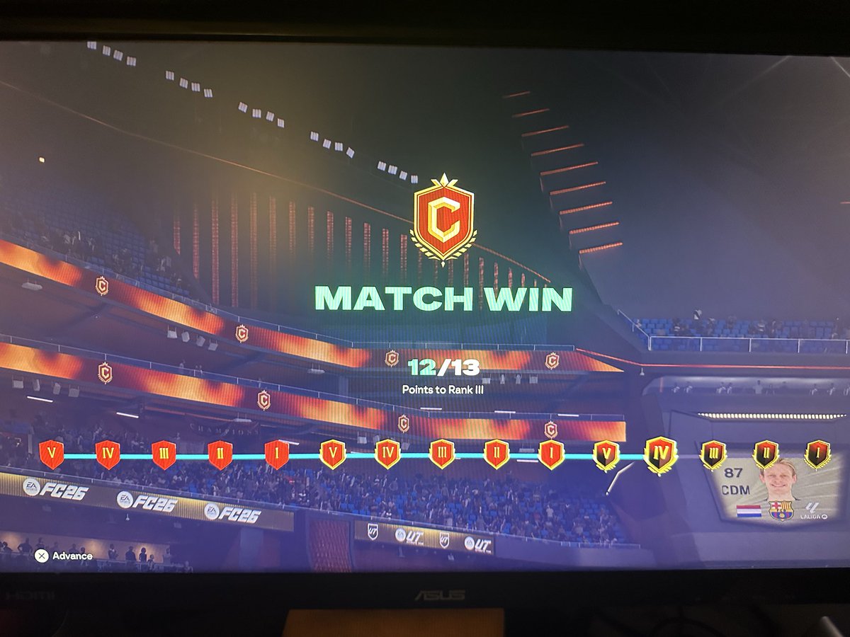 HowlinInTNorth's tweet image. WEEKEND #3 - 12-3 for the third week running. I used two different teams. I was 7-0 with the Liverpool team but then lost 3 in a row yesterday. Finished 9-3. Switched teams and won the rest tonight 3-0. Team is huge this year. Wilson saved rewards 🙌🏻 #FC26 #ultimateteam #Champs