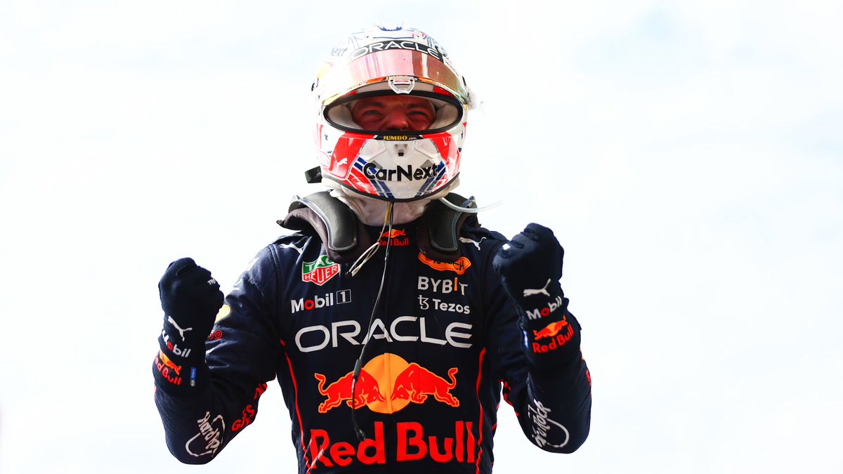 Max Verstappen makes history stateside! 🇺🇸
He is now the most successful driver in the United States of America, with 7 victories.

Max Verstappen - 7
Lewis Hamilton - 6
Ayrton Senna - 5
Michael Schumacher - 5