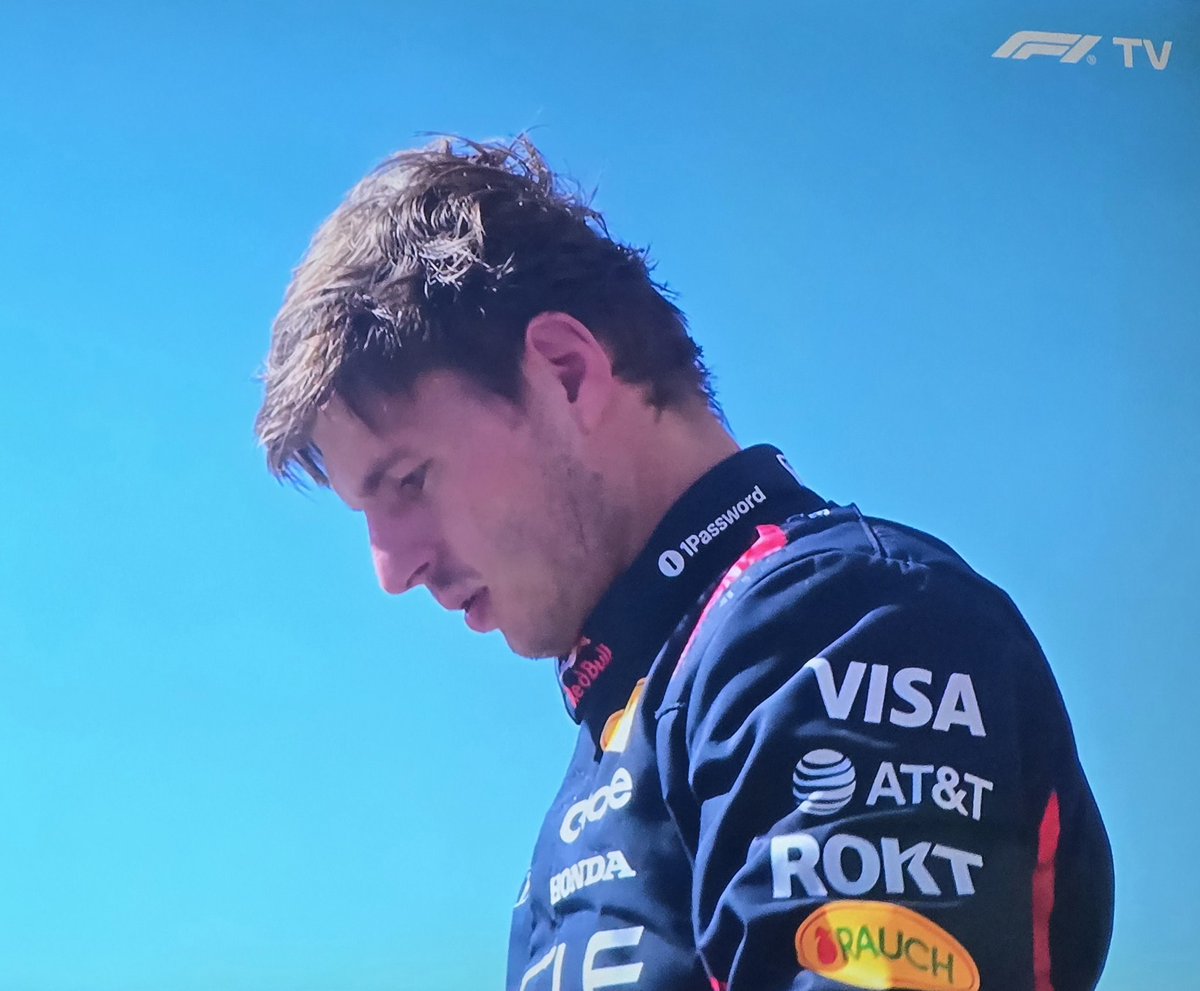 McLaren merece ganar el campeonato de constructores porque tienen el mejor coche.

Verstappen merece ganar el campeonato de pilotos porque es mejor que Piastri y Norris.