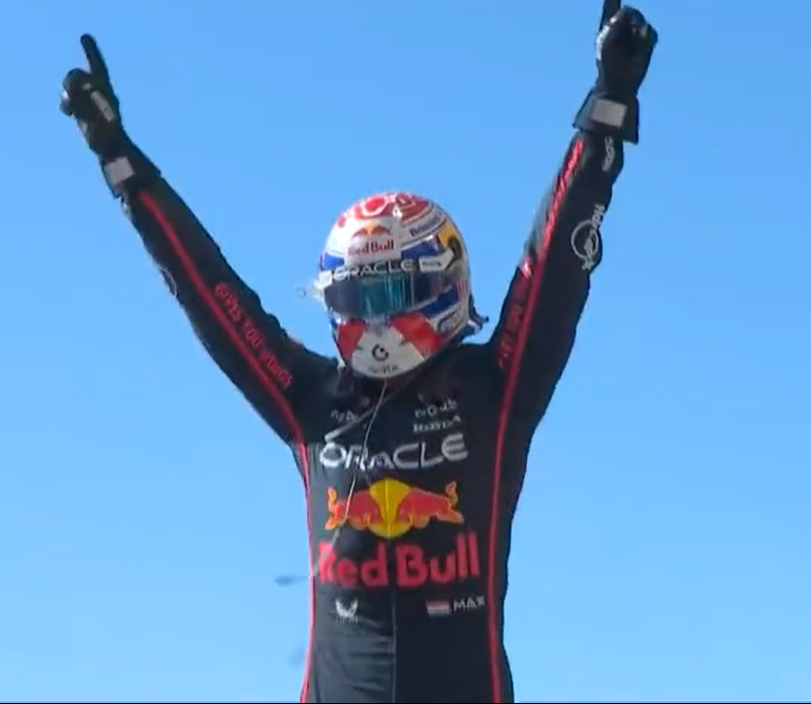 jaikbenhet1960's tweet photo. Yessssssssss, wellll done Max...#maxverstappen #f1 #USGP #gpusa #formulaone https://t.co/RQ2dkWmdL0