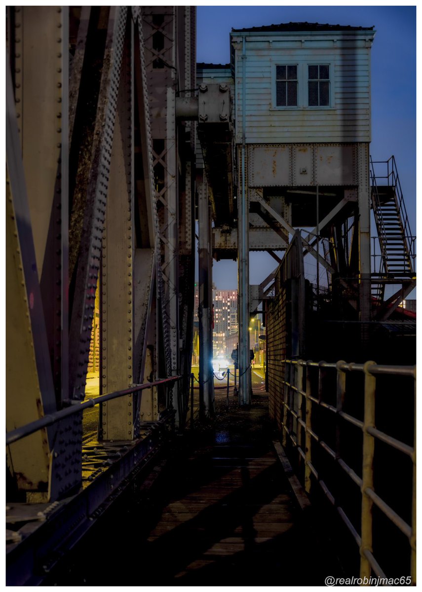 @realrobinjmac65 tweet media