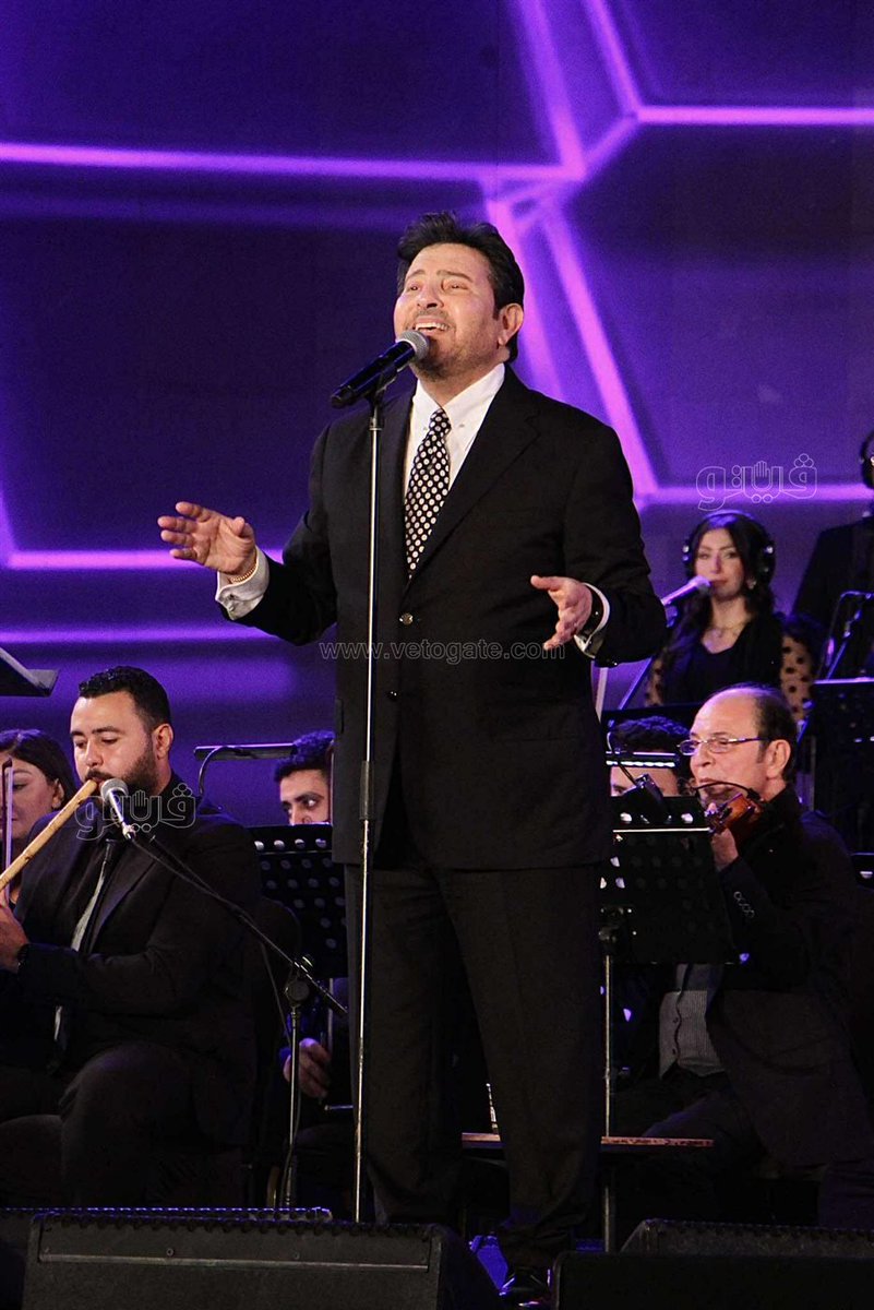 #فيتو| #هاني_شاكر لـ #نادية_مصطفى بـ #مهرجان_الموسيقى_العربية: أنت حبيبة قلبي (فيديو)
vetogate.com/5516215