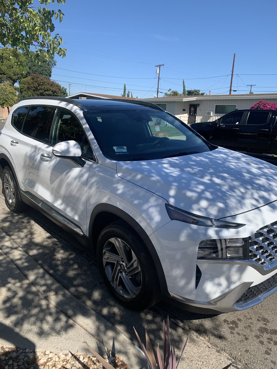 Me and my brother ended up surprising our dad with a birthday gift. 🎁 

2021 Hyundai Santa Fe 
Life is good.