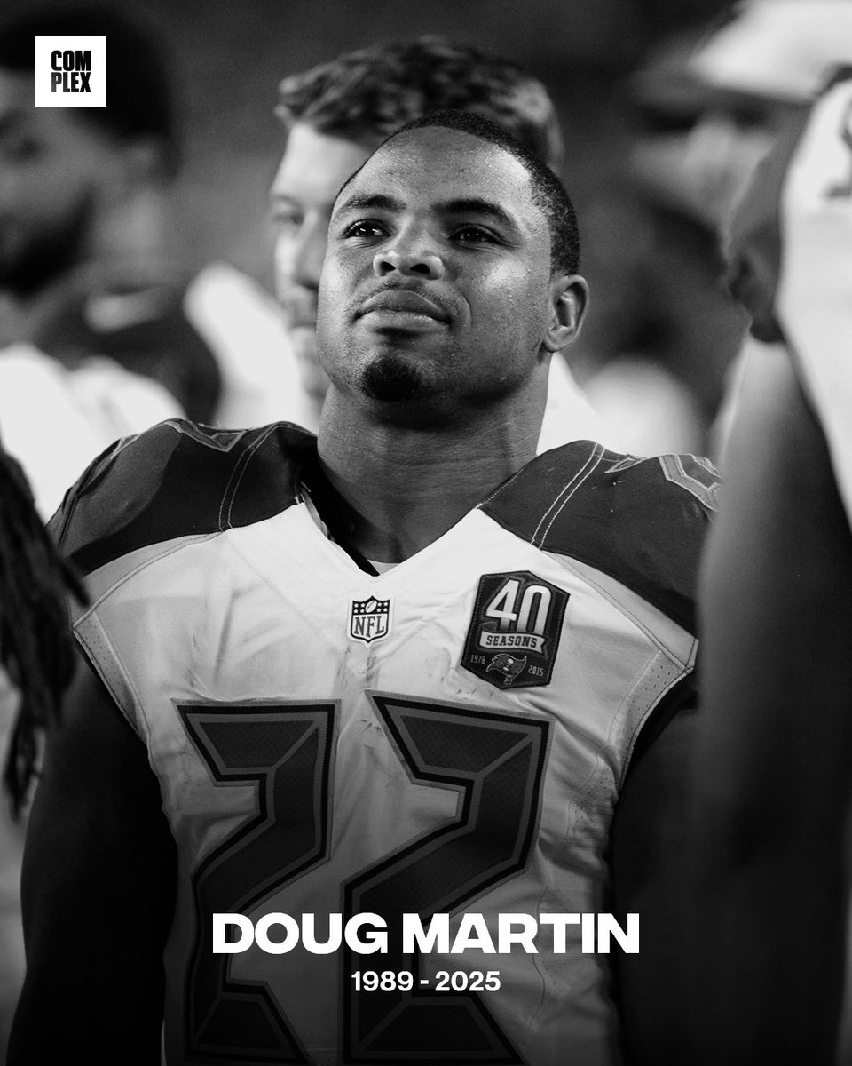 RIP to former NFL running back Doug Martin 🙏

Martin was a star player at Boise State and a former 1st round pick by the Tampa Bay Buccaneers. Doug played seven seasons between the Bucs and Raiders earning two Pro Bowl nods and a 2015 All-Pro selection.