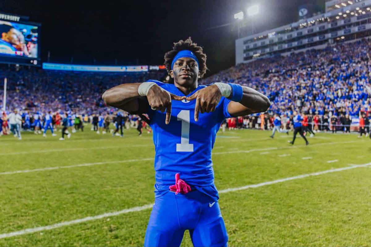 JalenooperDogg's tweet image. Annual rivalry tradition:
#BYU #GoCougs 🤙
#HolyWar