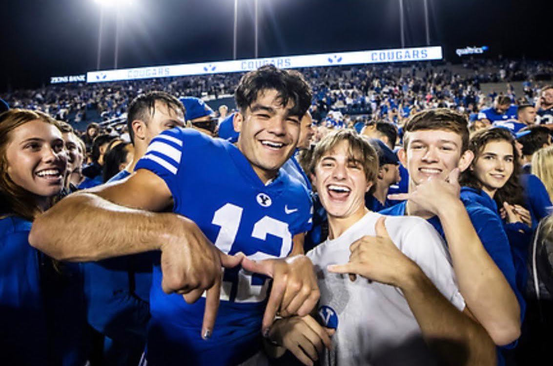 JalenooperDogg's tweet image. Annual rivalry tradition:
#BYU #GoCougs 🤙
#HolyWar