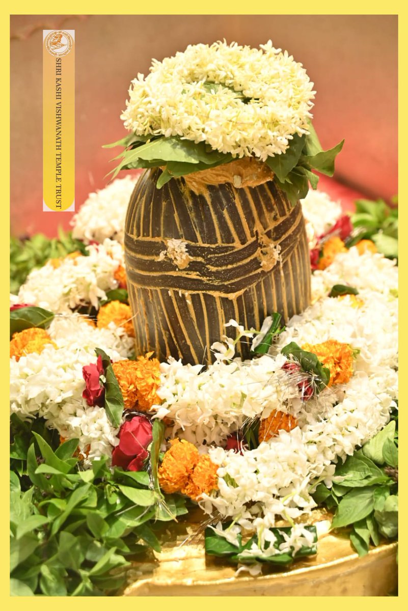 श्री काशी विश्वनाथ जी की श्रृंगार आरती I
#kashivishwanath #kashi #sanatandharma #banaras