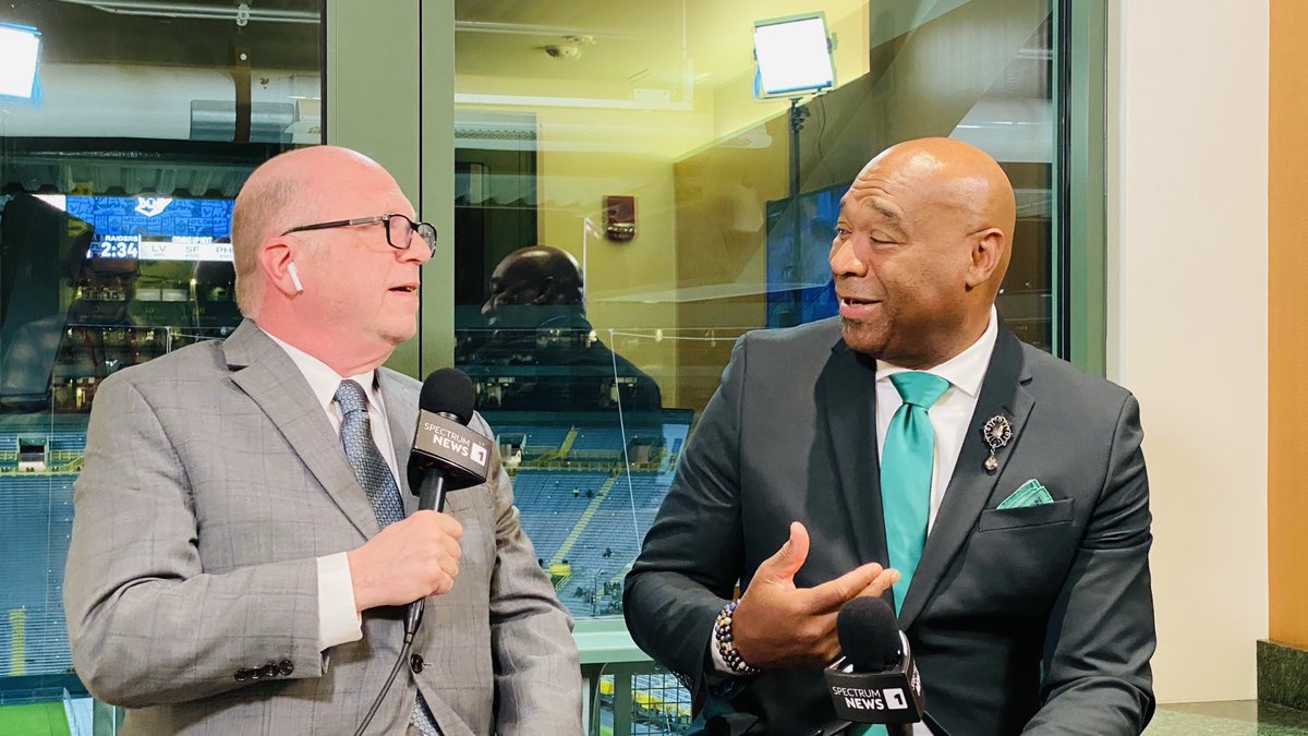 Make sure you catch ⁦<a href="/DennisKrause1/">Dennis Krause</a>⁩ and me immediately following Packers/Cardinals on ⁦<a href="/SpectrumNews1WI/">Spectrum News 1 Wisconsin</a>⁩