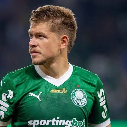 parabens a esses dois filhos de umas putas que entregaram o jogo enquanto éramos os melhores em campo 

essa derrota ta nas costas de vocês dois medíocres