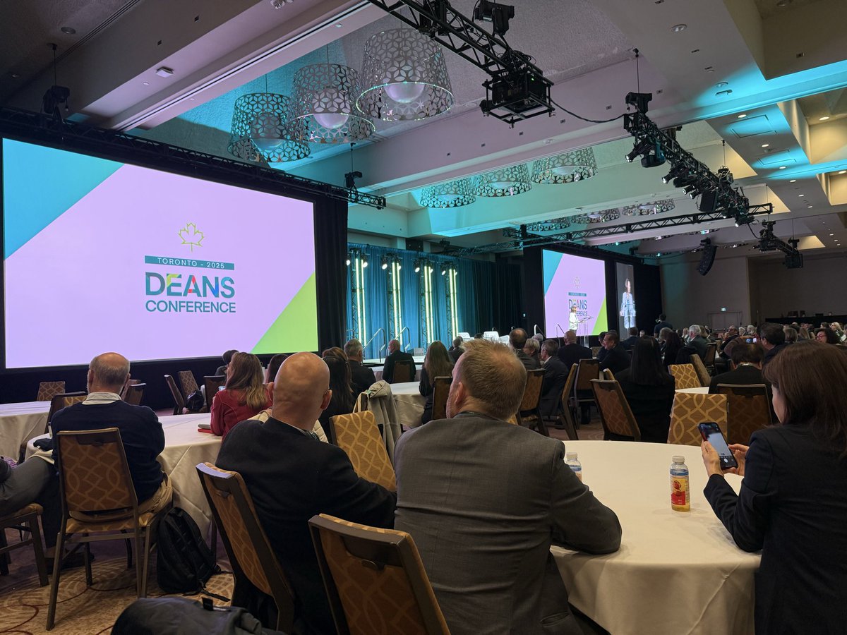 Always good to hang out with 700+ global business Dean colleagues #AACSBDeans2025