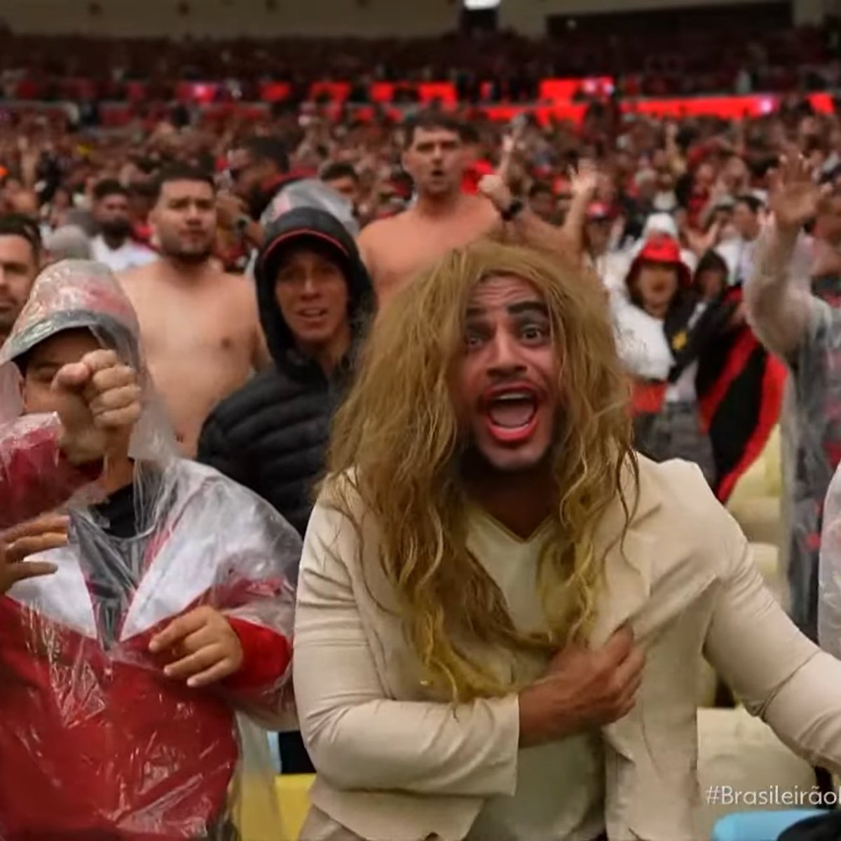 Brincadeiras a parte, vergonhas alheias à parte, TODO RESPEITO a torcida do Flamengo.

ÚNICA TORCIDA DO BRASIL QUE FEZ FRENTE AO LOBBY DA CARMINHA FRENTE À CBF!

A ÚNICA ENTIDADE QUE DEVOLVEU GUERRILHA DO COITADISMO COM GUERRILHA DO COITADISMO!

A ÚNICA QUE NÃO RECUOU UM CM!