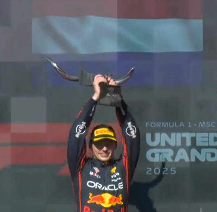 jaikbenhet1960's tweet photo. #maxverstappen #f1 #USGP #gpusa #formulaone https://t.co/tmABTti6O4
