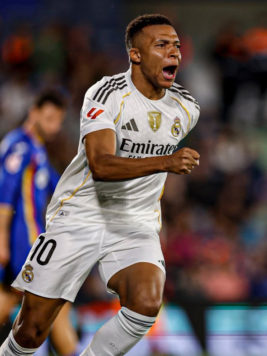 🇫🇷 Kylian Mbappé this season:

• Osasuna: ⚽️ 
• Oviedo: ⚽️⚽️
• Mallorca: ❌
• Ukraine: ⚽️
• Iceland: ⚽️🅰️
• Sociedad: ⚽️🅰️
• Marseille: ⚽️⚽️
• Espanyol: ⚽️
• Levante: ⚽️⚽️
• Atleti: ⚽️
• Almaty: ⚽️⚽️⚽️
• Villarreal: ⚽️🅰️
• Azerbaijan: ⚽️🅰️
• Getafe: ⚽️

🤯 UNREAL.