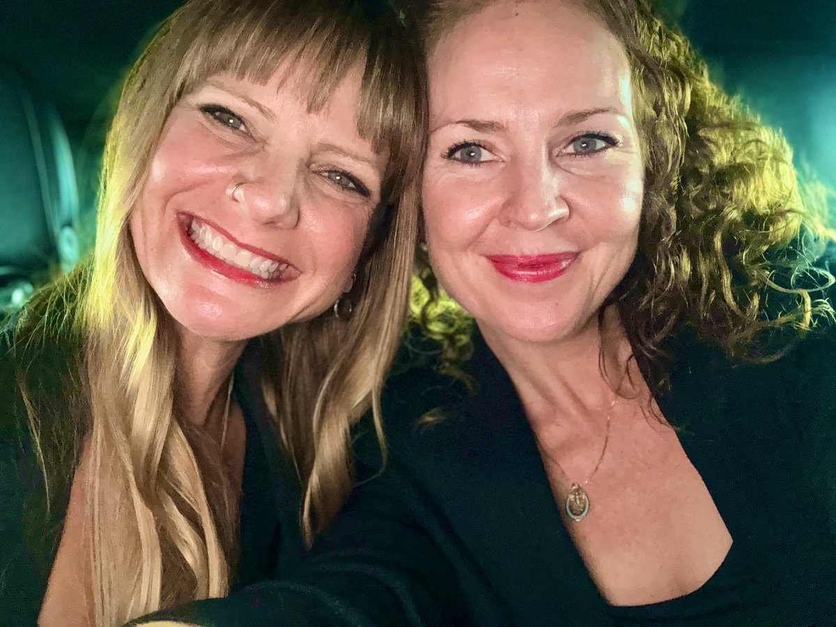BevEve's tweet photo. Co-Founders reunited! Always so grateful to be with this incredible lady - @Chels_LA
Ready to dive into all the latest in technology leadership and innovation this week at the Gartnerยฎ IT Symposium/Xpoโข
#TeamTechMode @_TechMode https://t.co/maWL61TAw2