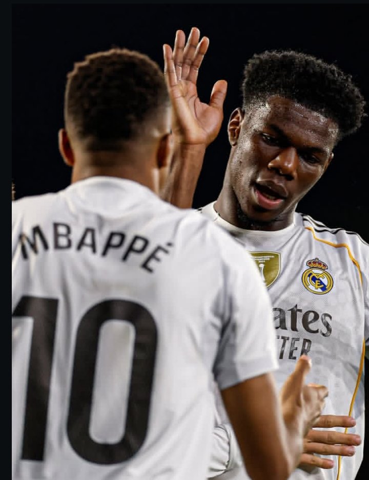 HykayCandy's tweet photo. Dem bois🤍🤍🤍🤍🤍🤍🤍
#HalaMadrid https://t.co/zlPKBTUXjL